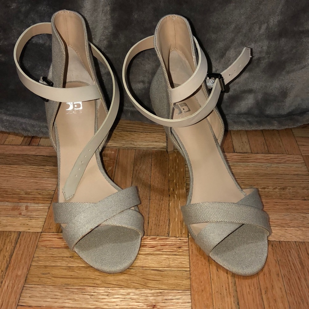 Joe’s taupe sandals